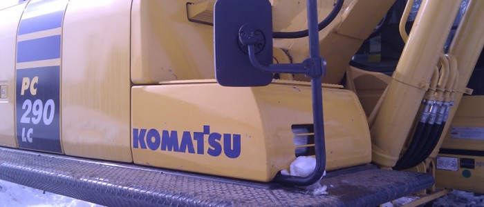 Komatsu trackhoe